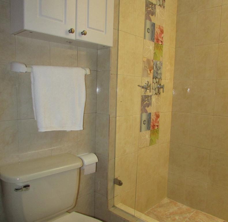 בית הארחה בוגוטה 	Casa De Huespedes Shalom Victoria מראה חיצוני תמונה