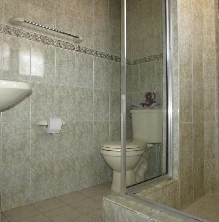 בית הארחה בוגוטה 	Casa De Huespedes Shalom Victoria מראה חיצוני תמונה